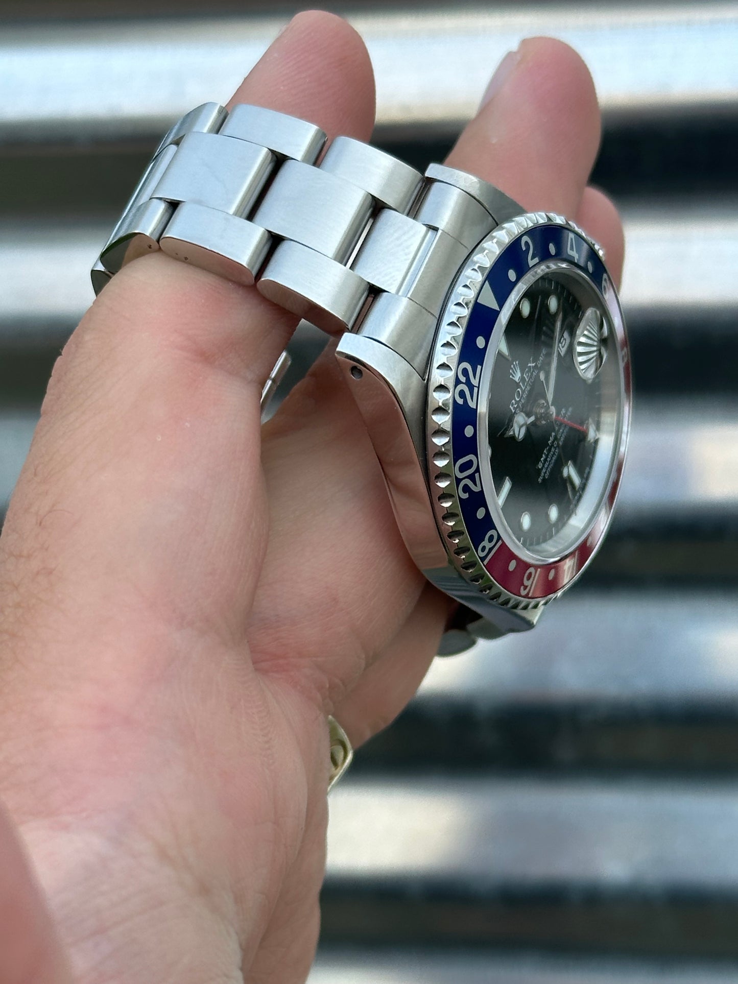 Rolex GMT Master Pepsi 40mm Ref.16700 Box & Papers