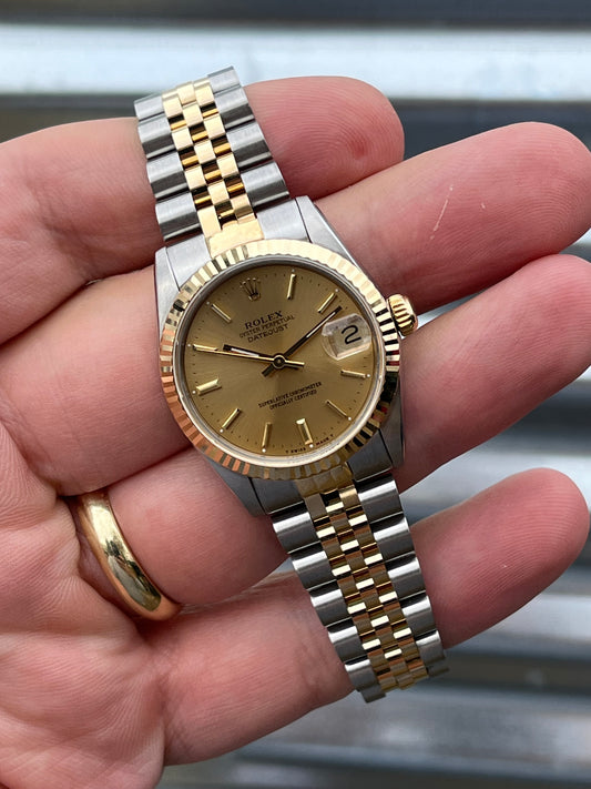 Rolex Ladies Datejust 31mm Ref.68273 Box & Papers
