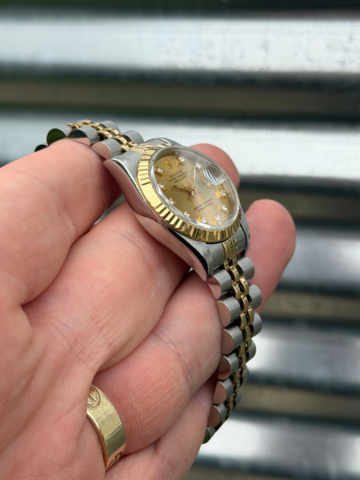 Rolex Ladies Datejust 26mm Ref.69173 Box & Papers