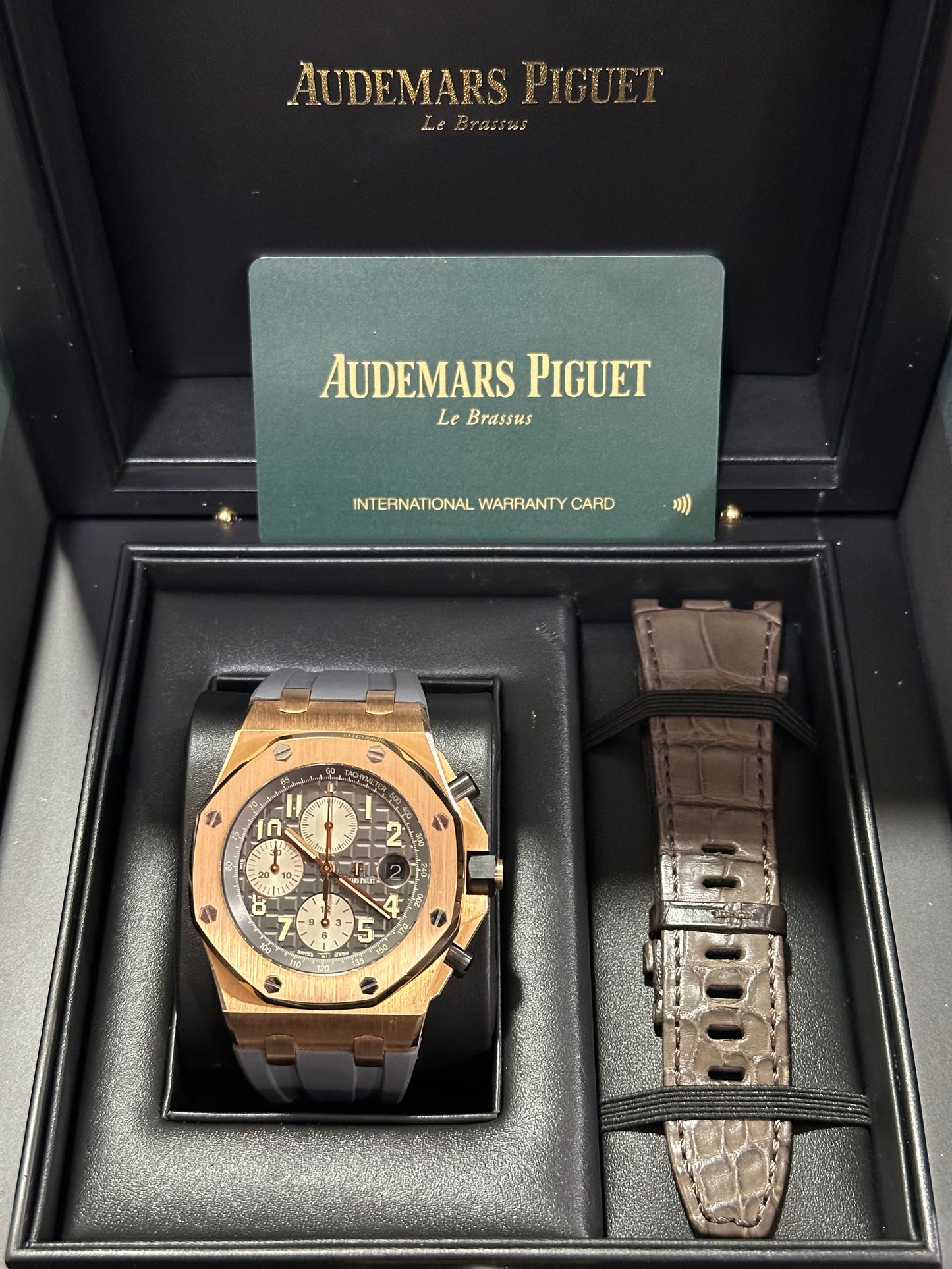 Audemars Piguet Royal Oak Ref:26470OR Box & Card