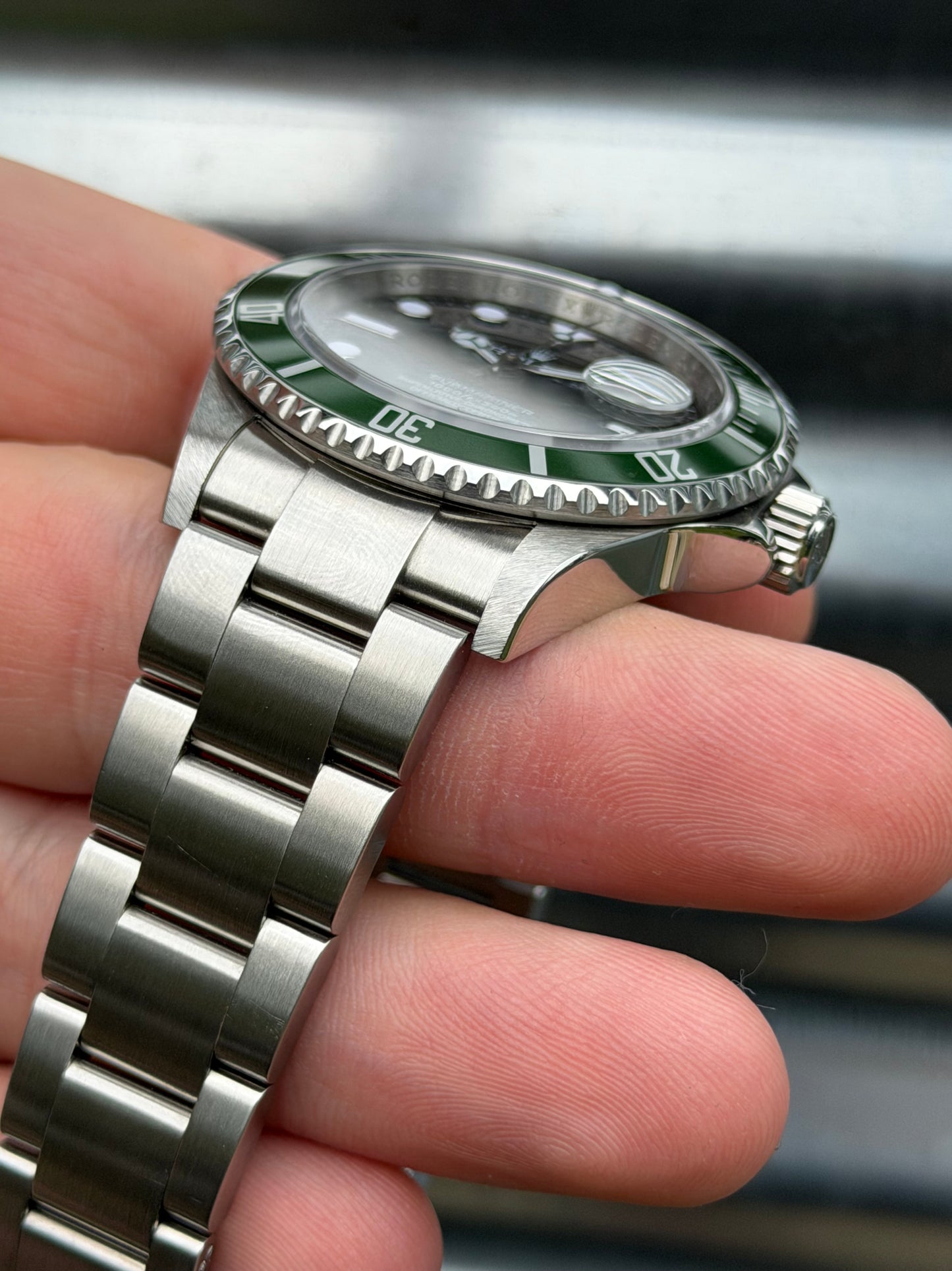 Rolex Submariner Date “Kermit” 40mm Ref.16610LV Box & Papers