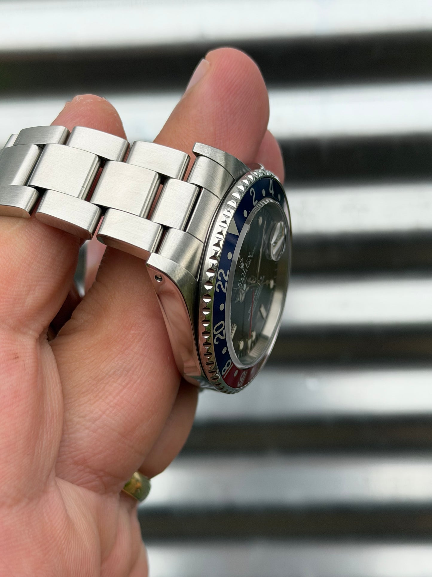 Rolex GMT Master II “Pepsi” 40mm Ref.16710 Box & Papers
