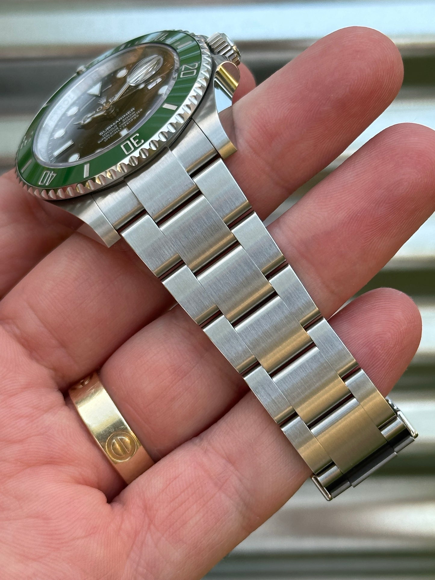 Rolex Submariner Date “Starbucks” 41mm Ref.126610LV Box & Card from June 2025