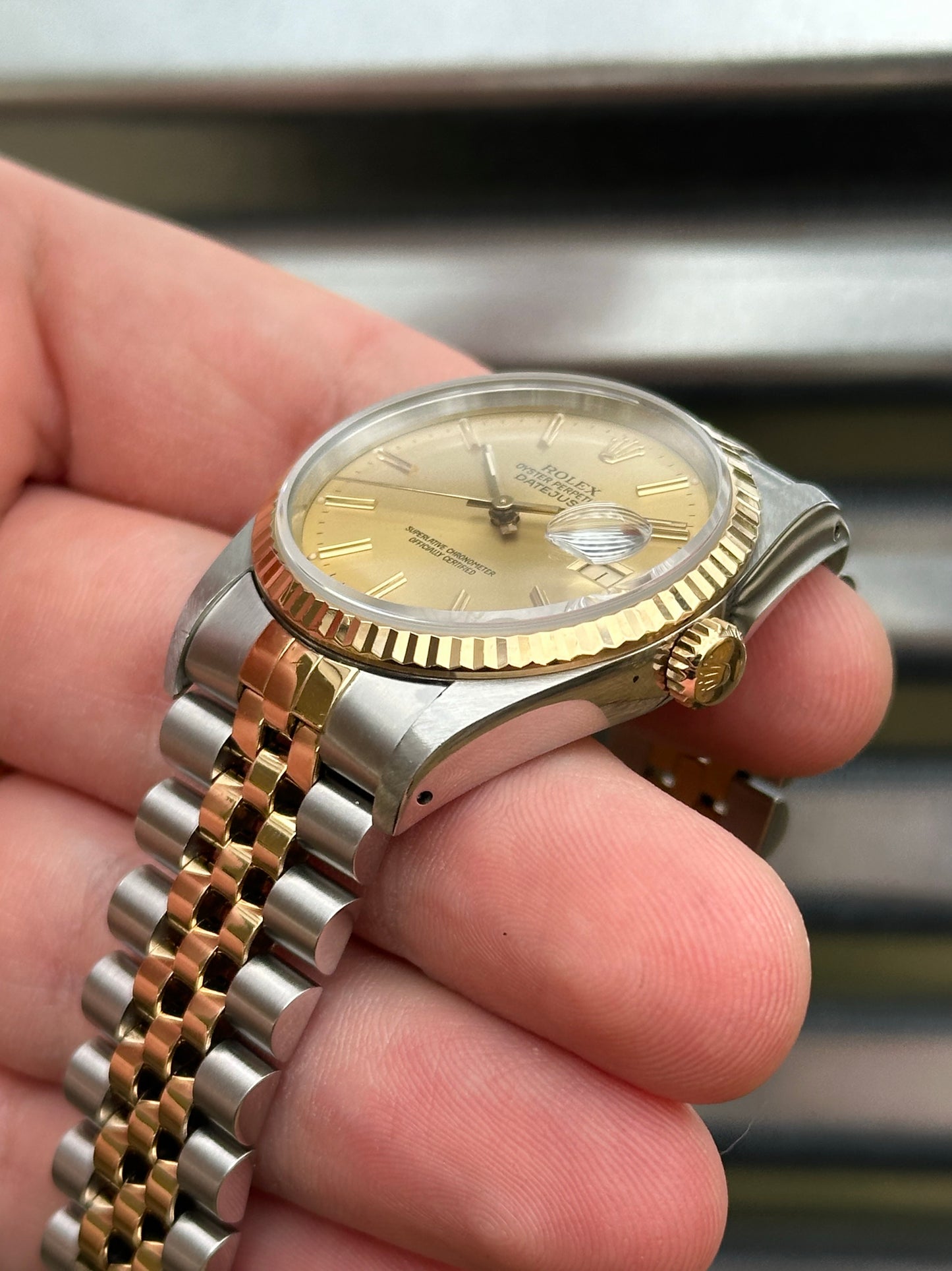 Rolex Datejust 36mm Ref.16233 “Champagne Dial” Box & Papers