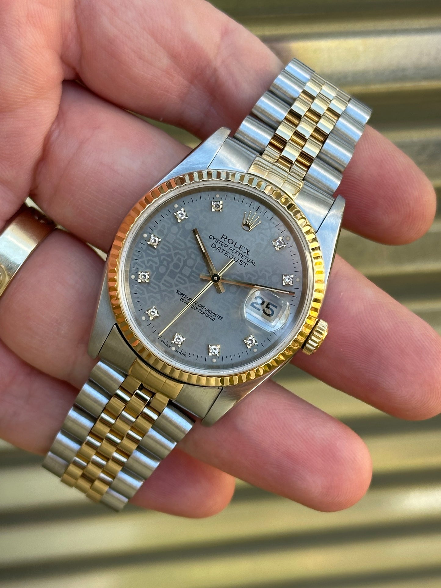 Rolex Datejust 36mm Ref.16233 “Anniversary Diamond Dial” Box & Papers