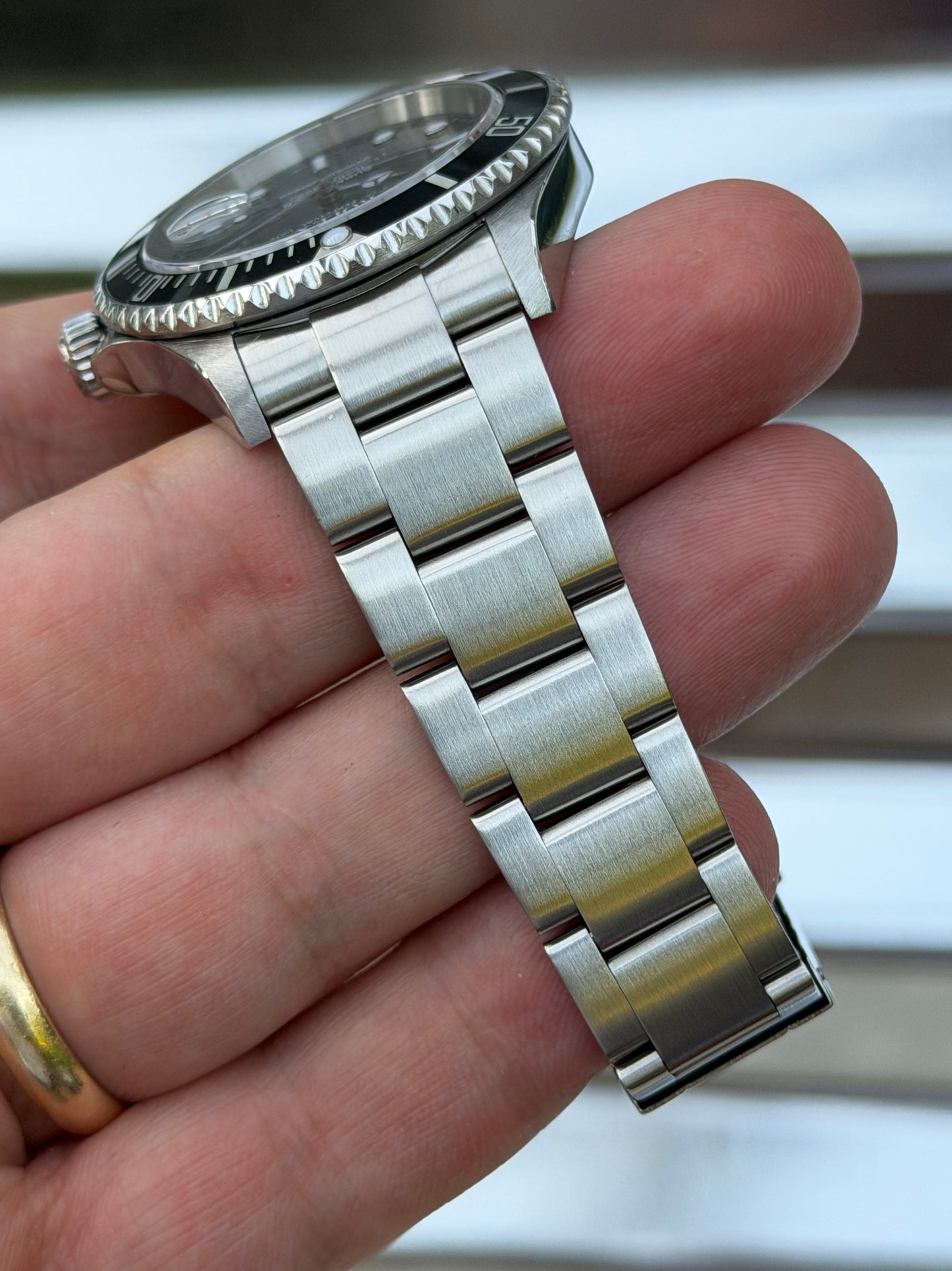 Rolex Submariner Date 40mm Ref.16610 Box & Papers
