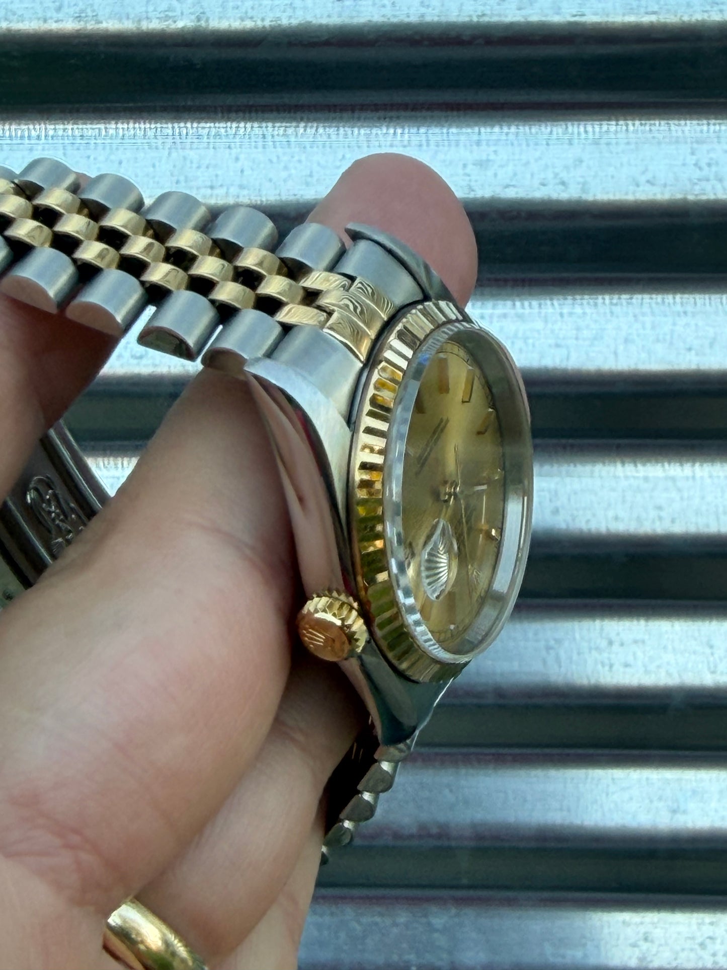 Rolex Datejust “Champagne Dial” 36mm Ref.16233 Box & Papers