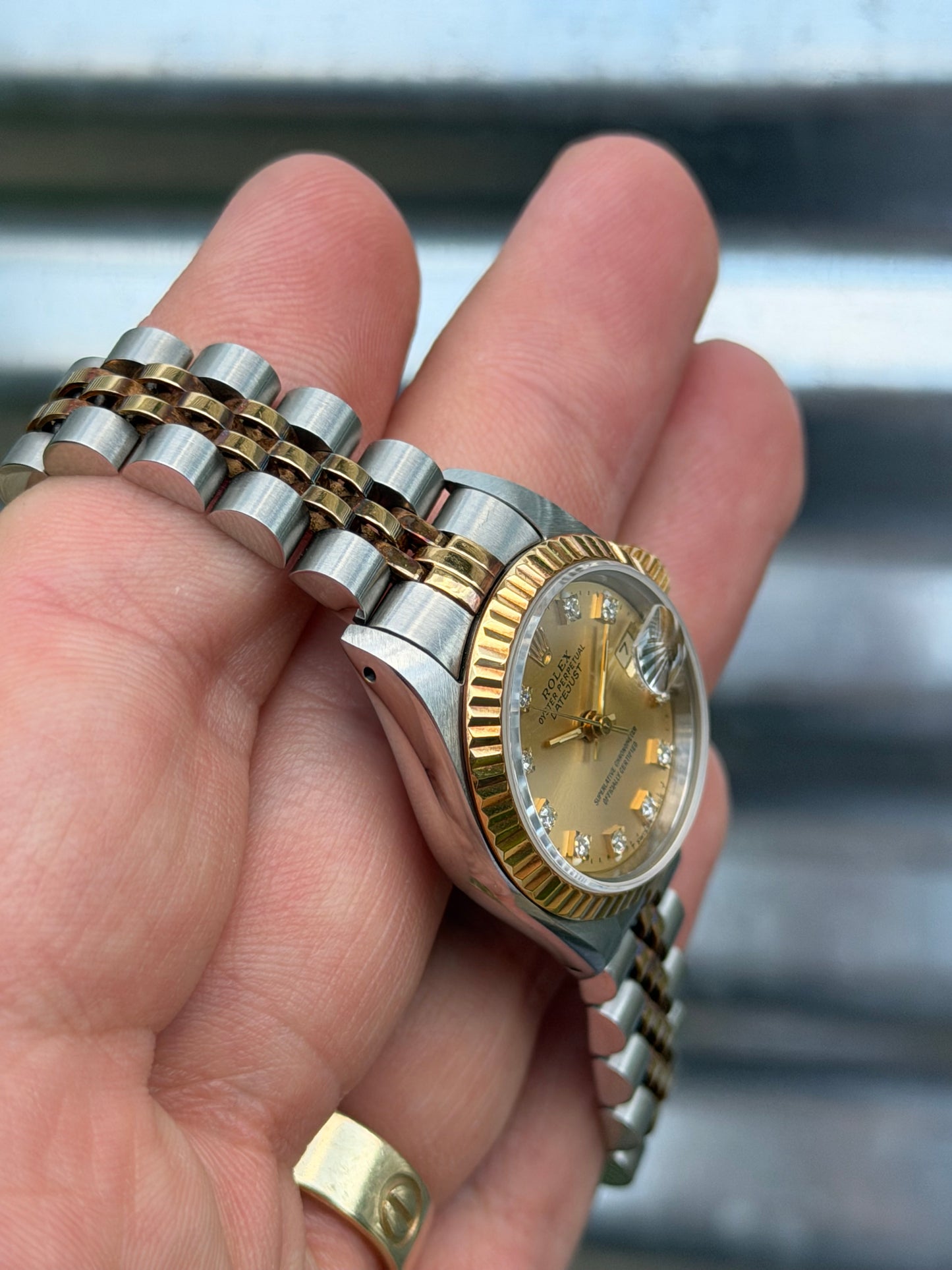 Rolex Ladies Datejust 26mm Ref.69173 Box & Papers “Champagne Diamond Dial”