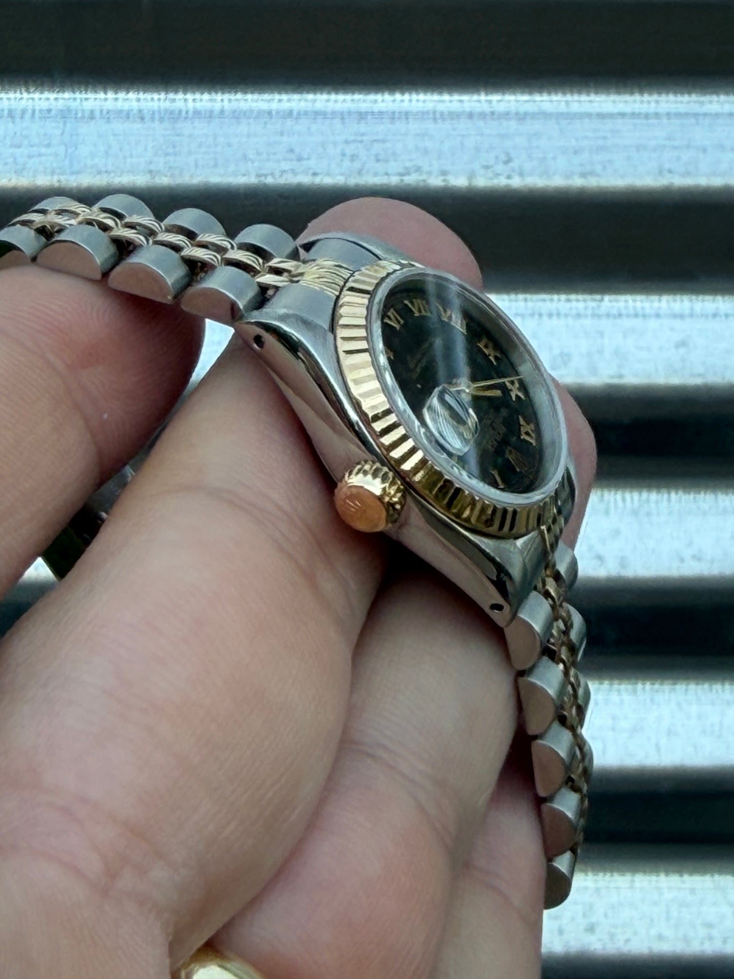 Rolex Ladies Datejust 26mm Ref.69173 Box & Papers “Black Pyramid Dial”