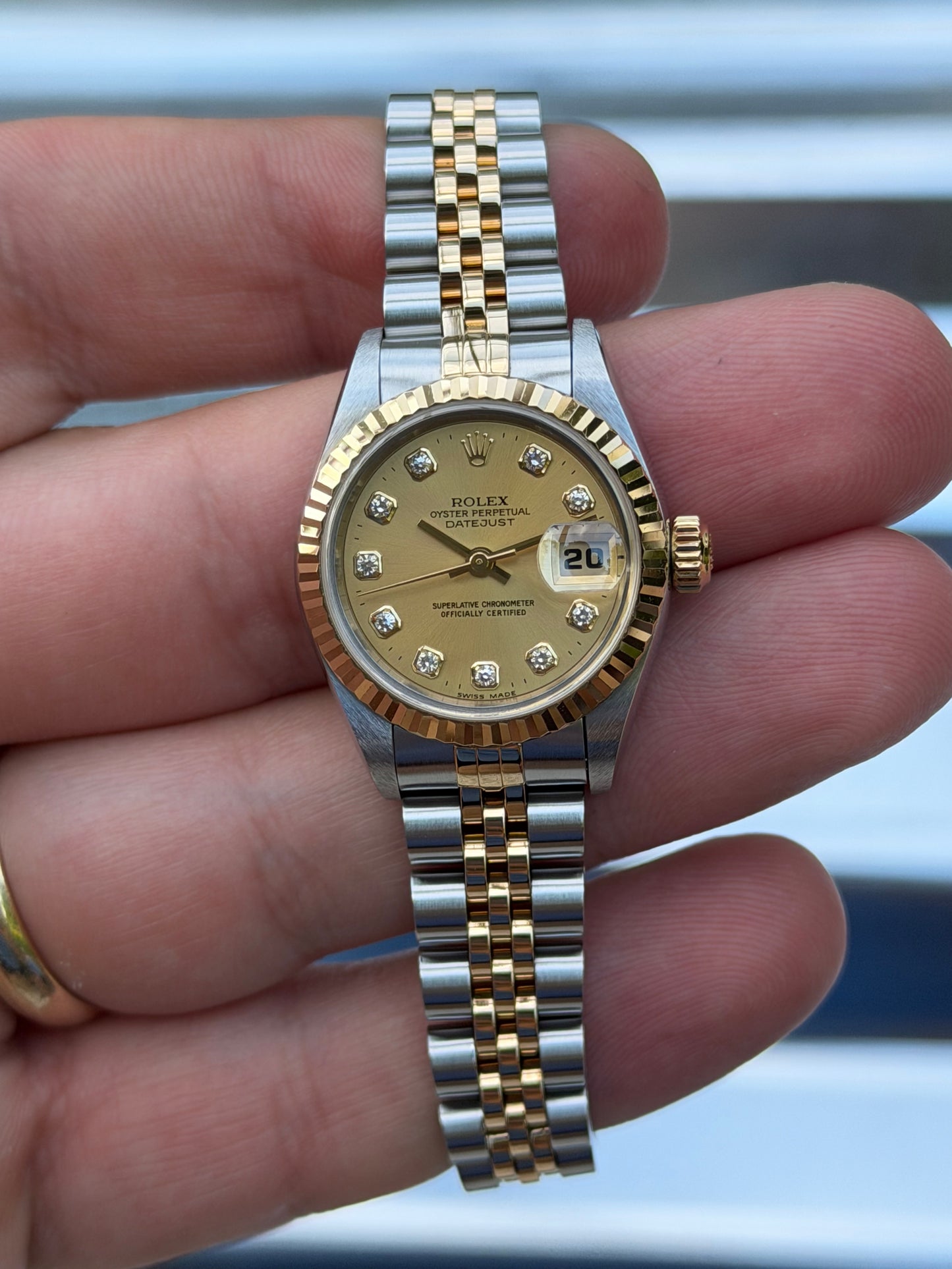 Rolex Ladies Datejust “Champagne Diamond Dial” 26mm Ref.69173 Box & Papers