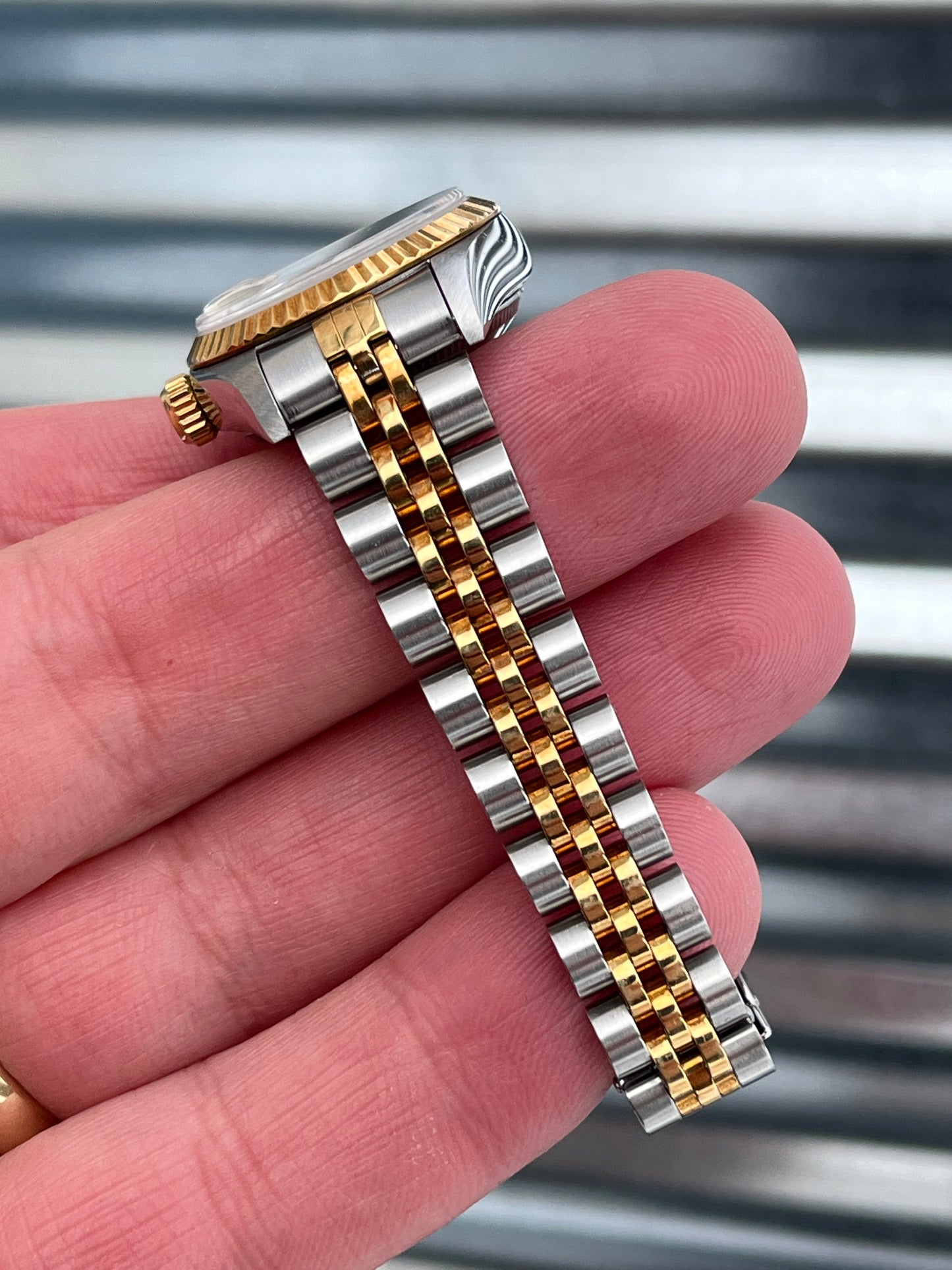 Rolex Ladies Datejust 26mm Ref.69173 Box & Papers