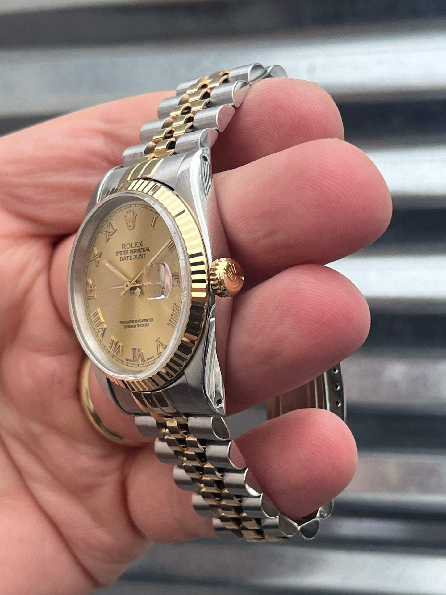 Rolex Datejust “Champagne Roman Numeral Dial” 36mm Ref.16233 Box & Papers