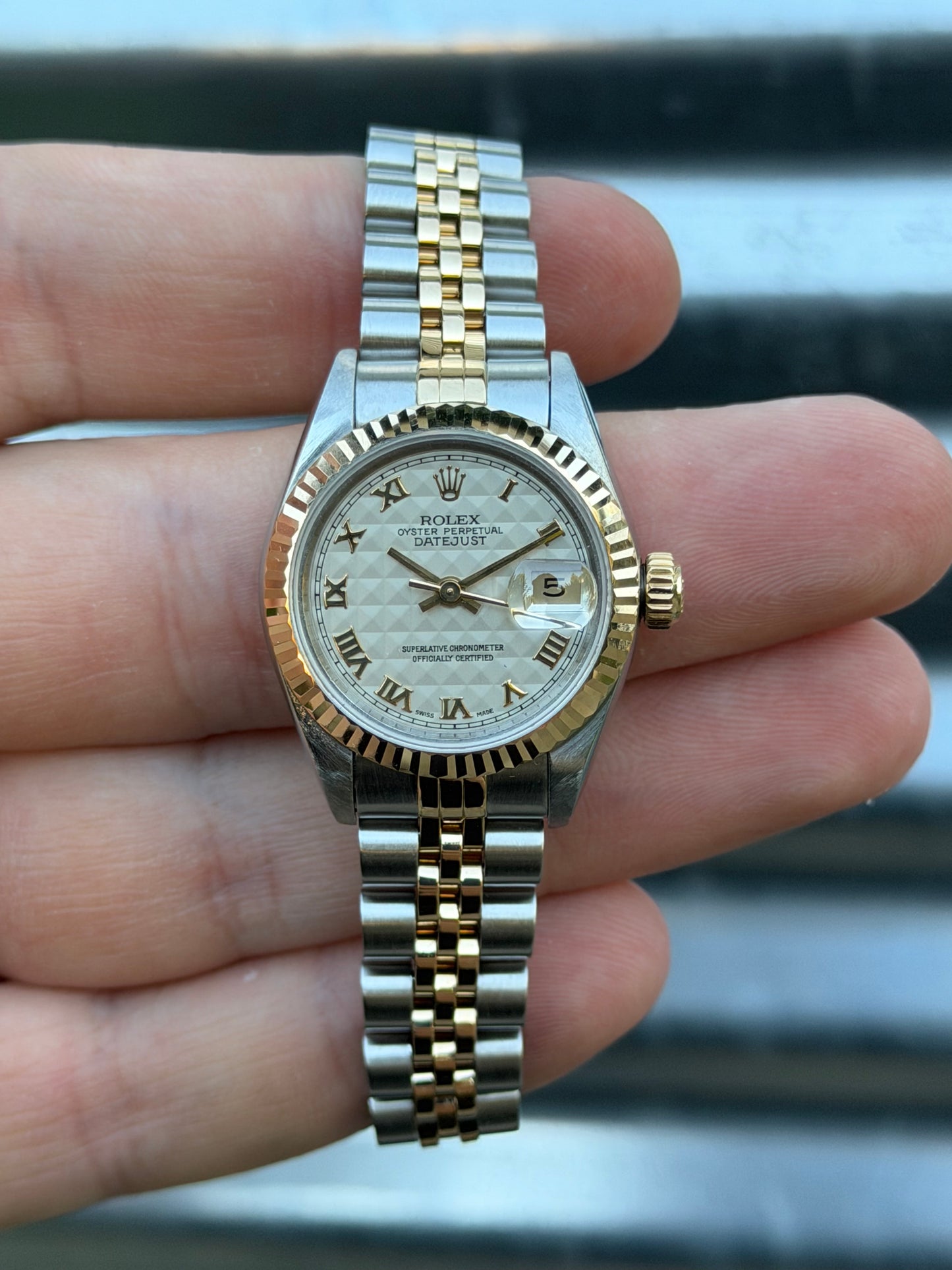 Rolex Ladies Datejust “Pyramid Dial” 26mm Ref.69173 Box & Papers