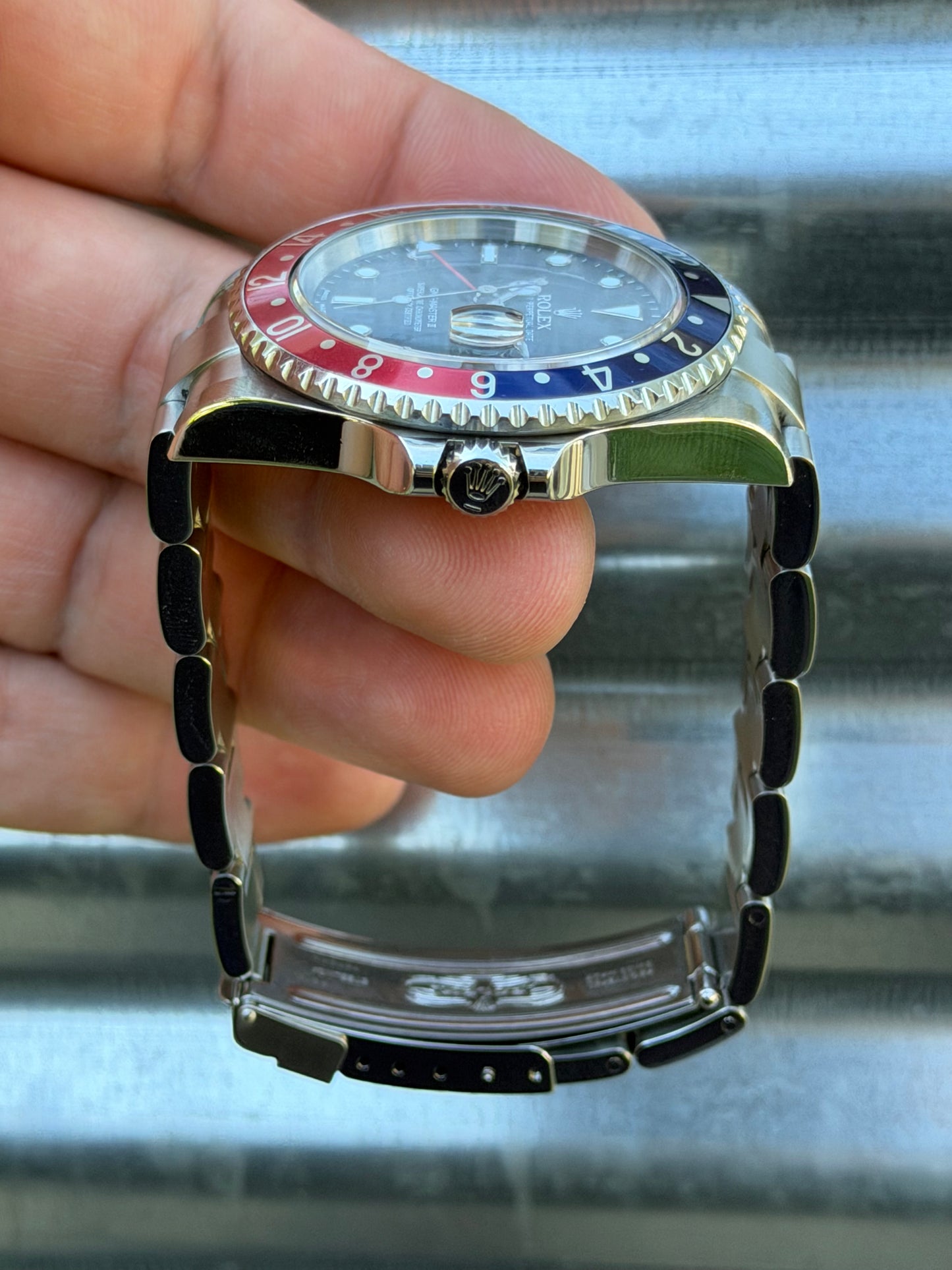 Rolex GMT Master II Pepsi 40mm Ref.16710 Box & Papers
