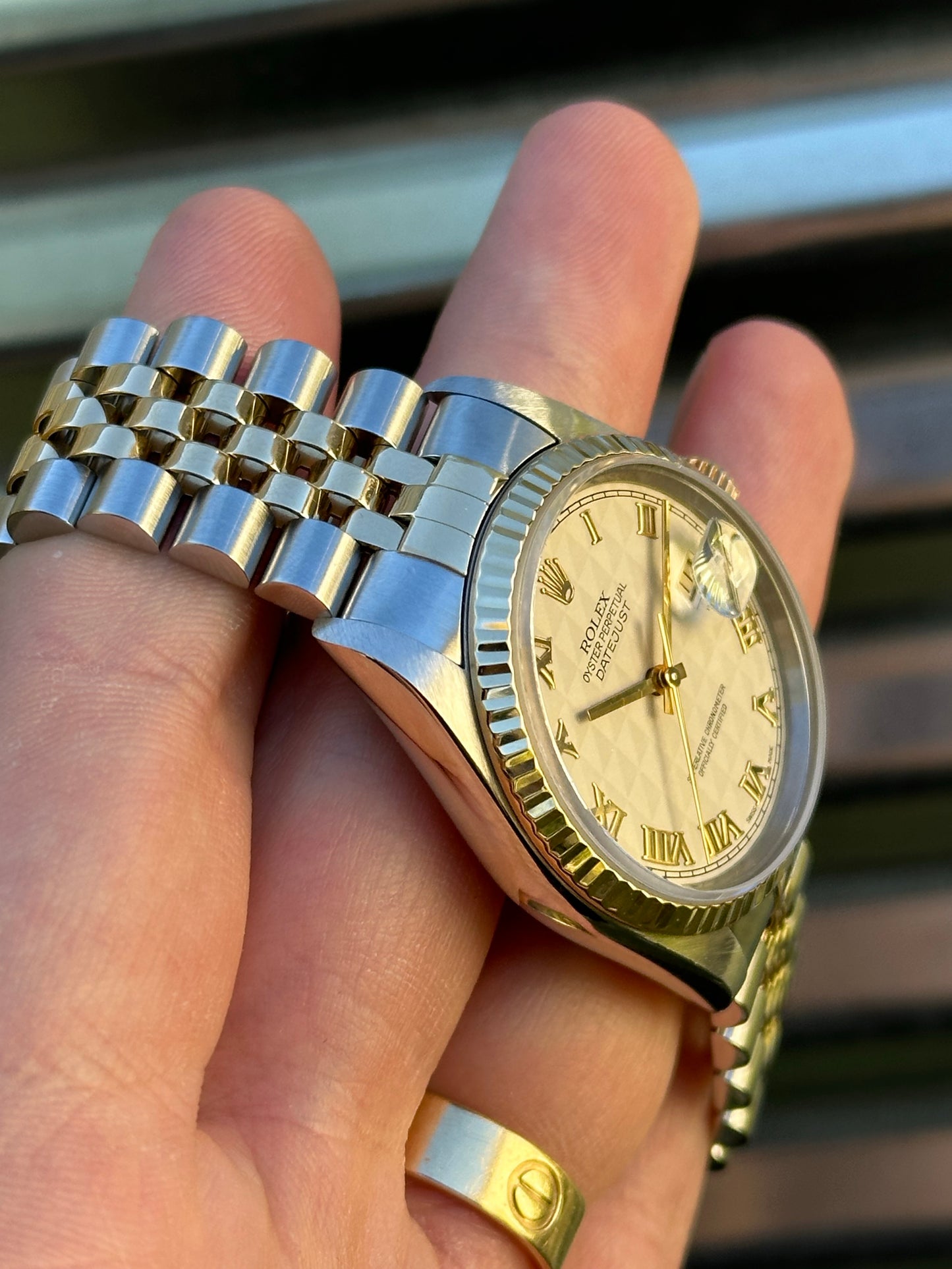 Rolex Datejust “Pyramid Dial” 36mm Ref.16233 Box & Papers
