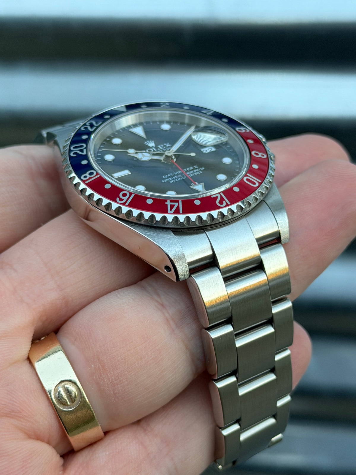 Rolex GMT Master II “Pepsi” 40mm Ref.16710 Box & Papers & Service Card