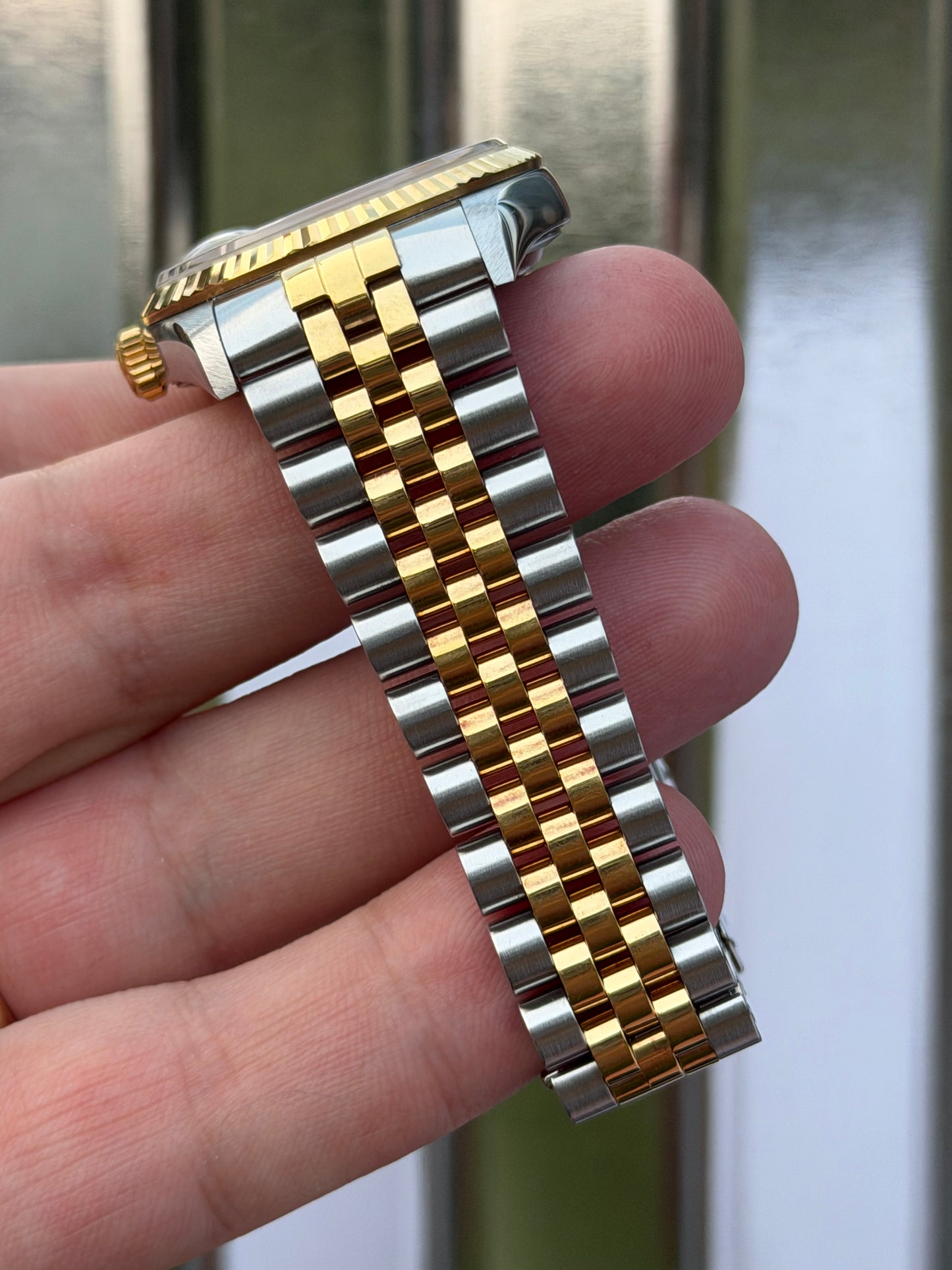 Rolex Datejust “Pyramid Dial” 36mm Ref.16233 Box & Papers