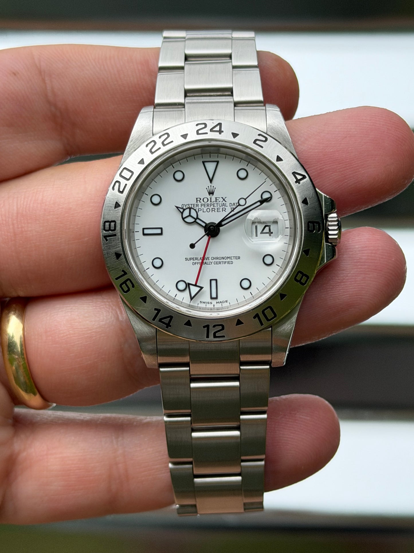 Rolex Explorer II “Polar” 40mm Ref.16570 Box & Papers & Service Card
