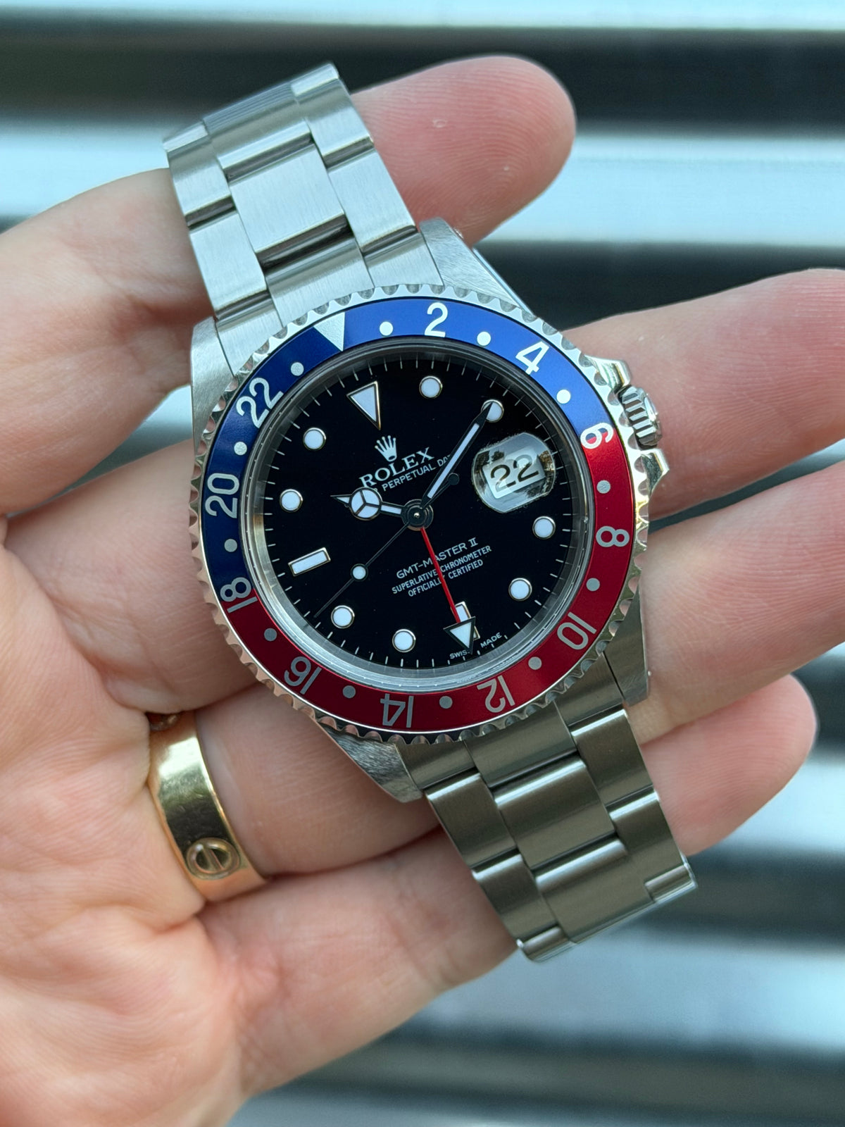 Rolex GMT Master II “Pepsi” 40mm Ref.16710 Box & Papers & Service Card