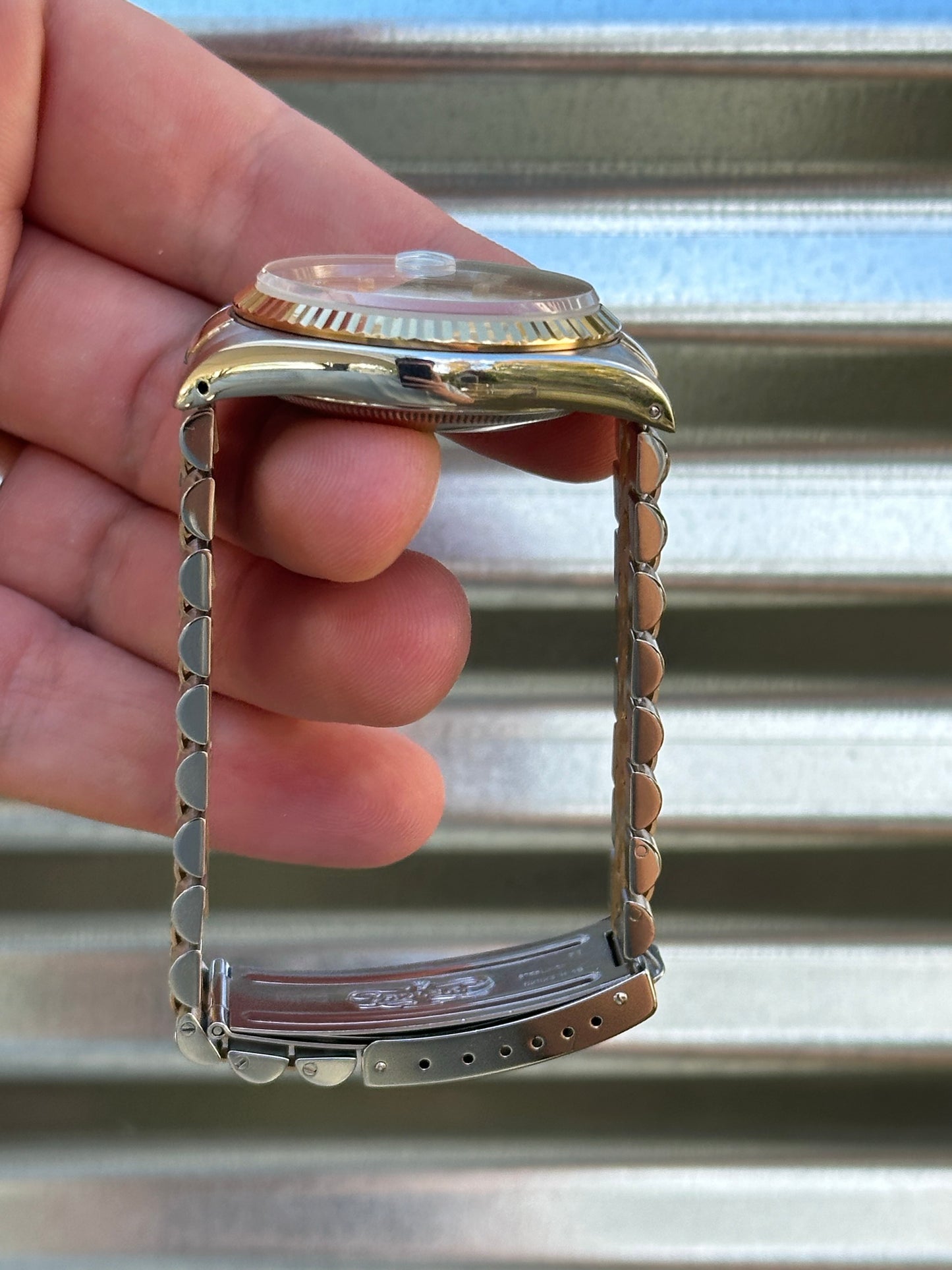 Rolex Datejust 36mm Ref.16233 “Champagne Diamond Dial” Box & Papers