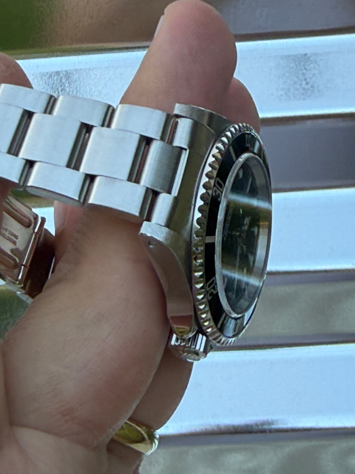 Rolex Submariner No Date 40mm Ref.14060M Box & Papers