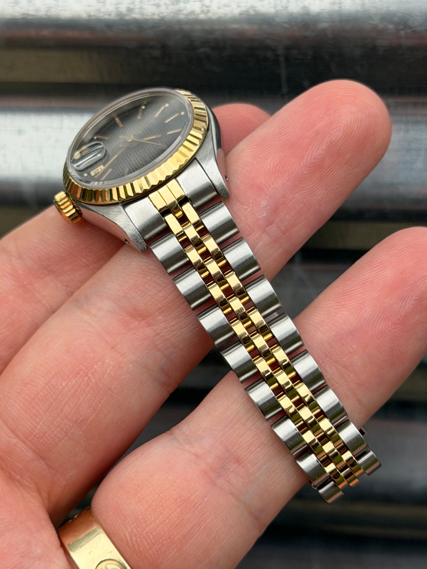 Rolex Ladies Datejust 26mm Ref.69173 Box & Papers “Black Tapestry Dial”