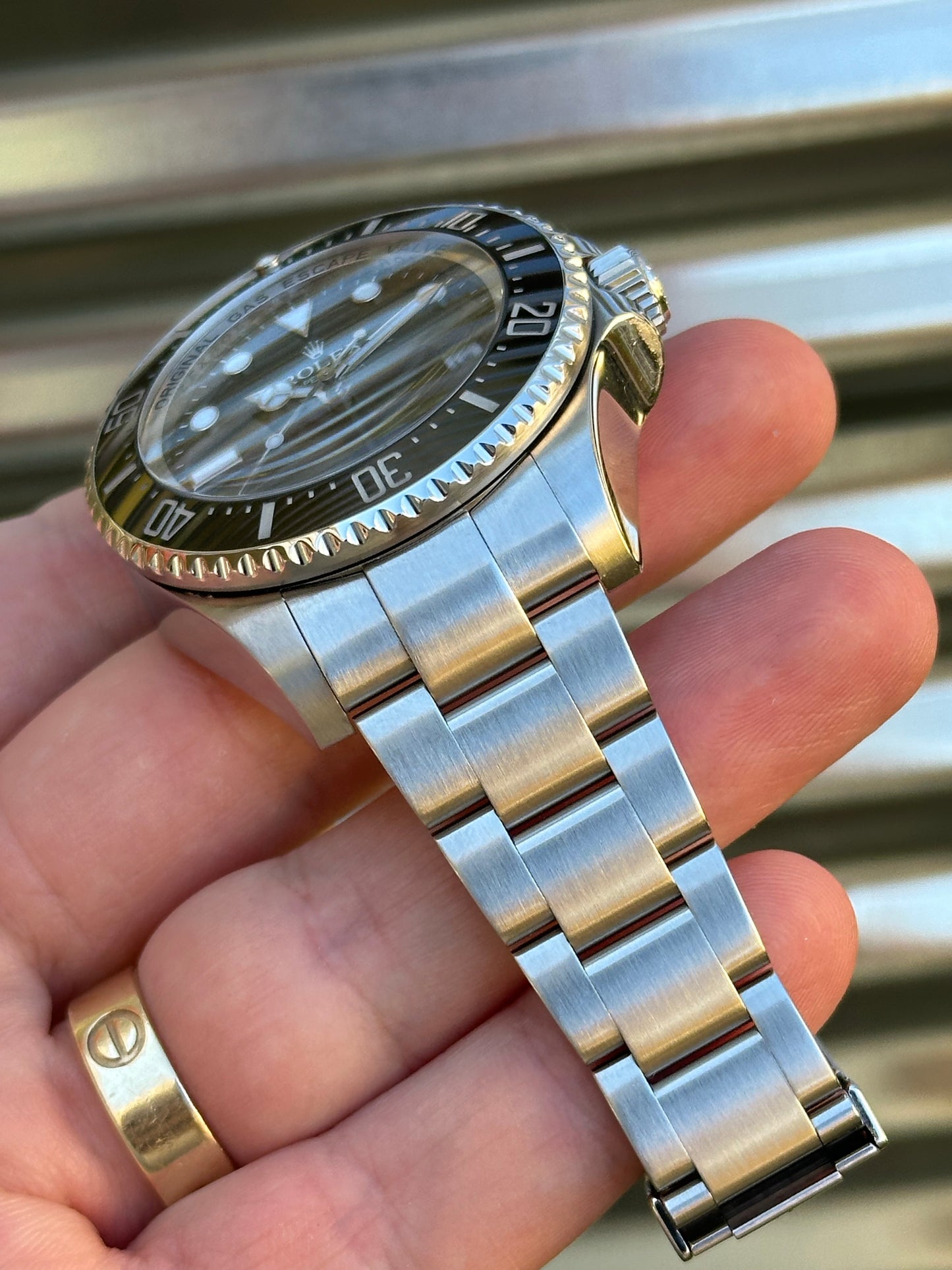 Rolex Sea-Dweller 44mm Ref.116660 Watch with Card