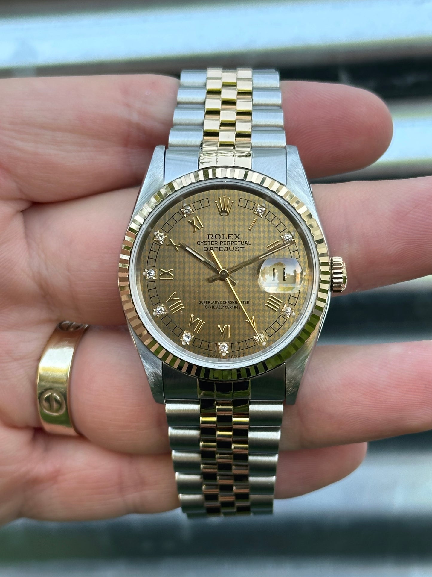 Rolex Datejust 36mm Ref.16233 Box & Papers “Houndstooth Dial”