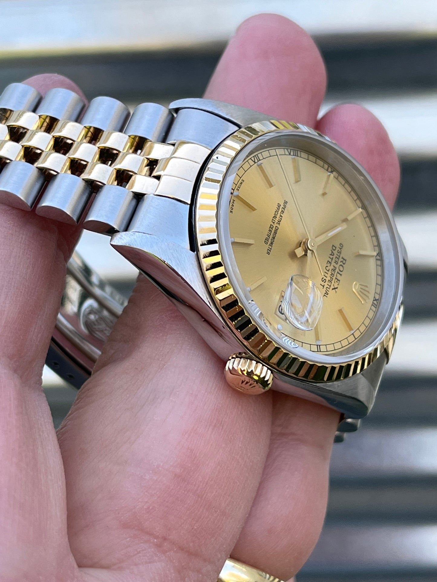 Rolex Datejust 36mm Champagne Dial w/Roman Numeral Track Ref.16233 Box & Papers