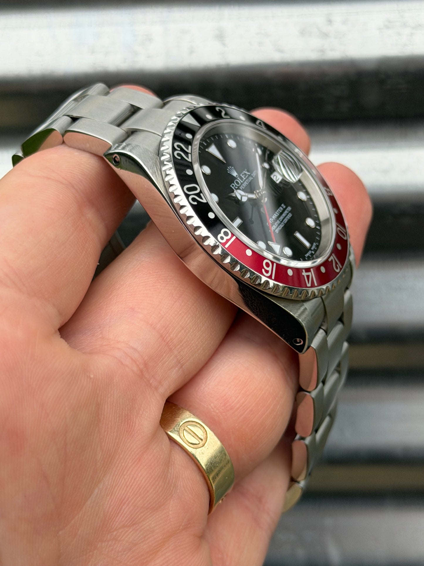 Rolex GMT Master II Coke 40mm Ref.16710 Box & Papers