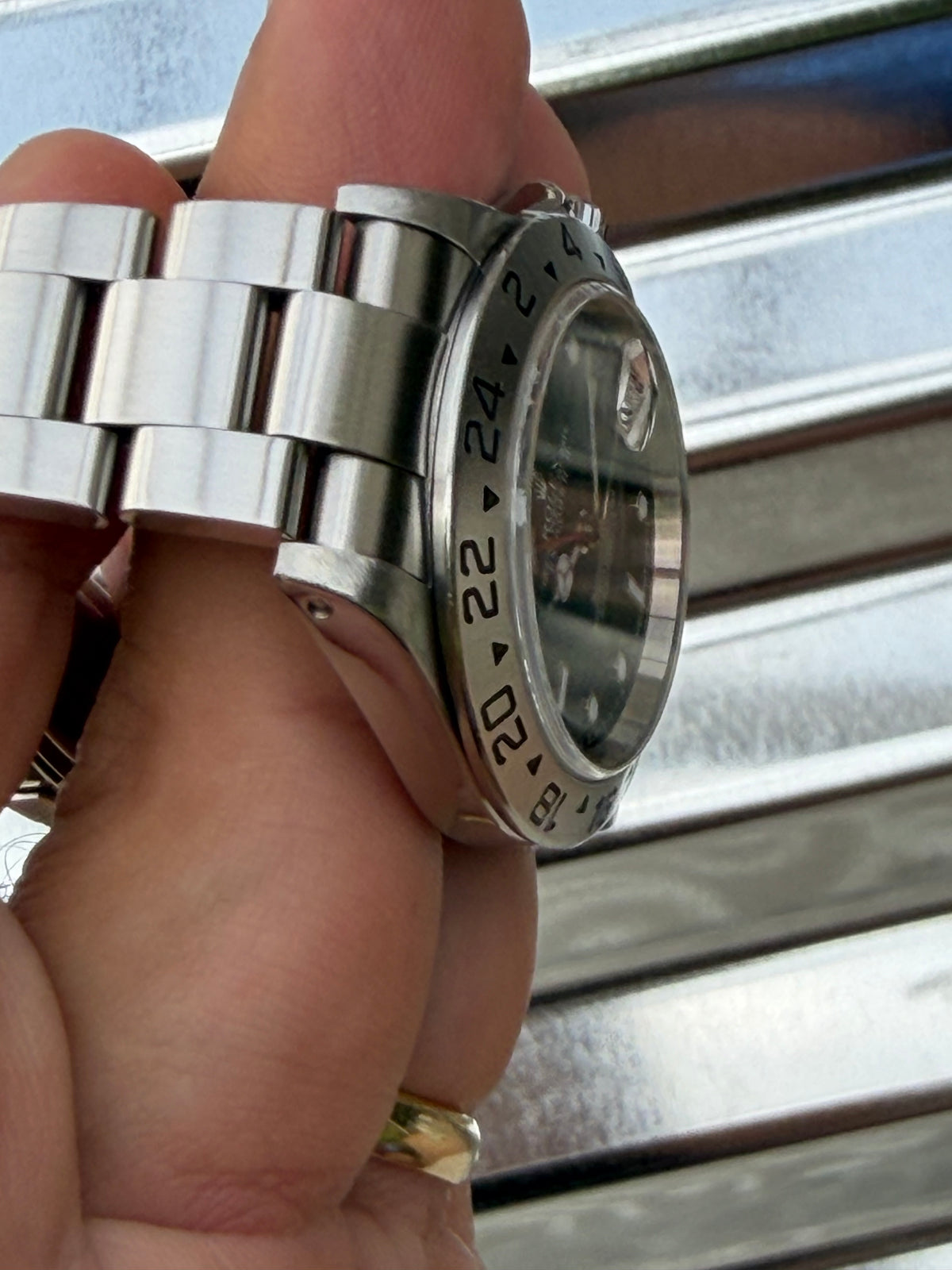 Rolex Explorer 40mm Ref.16570 Box & Papers