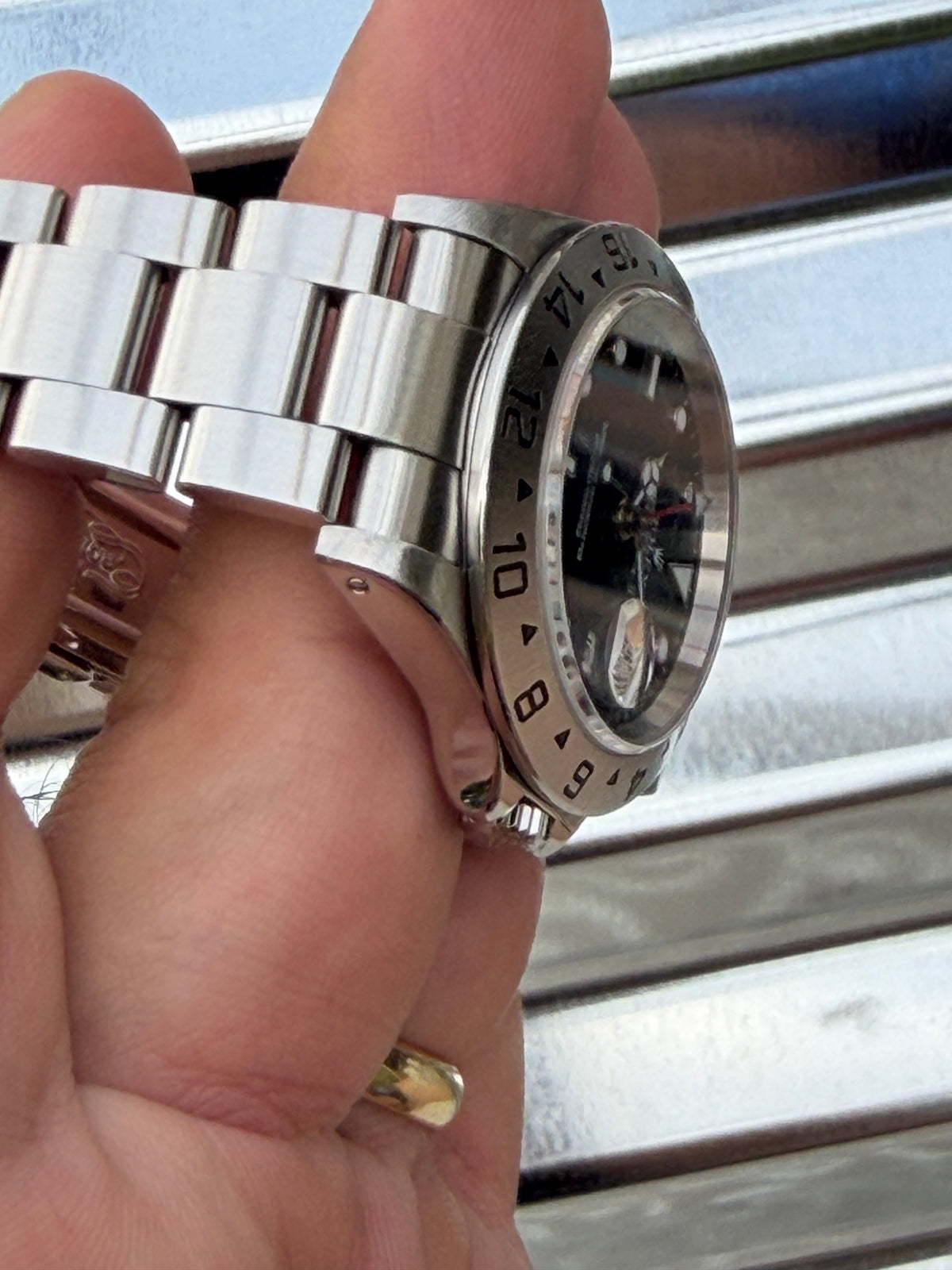 Rolex Explorer 40mm Ref.16570 Box & Papers